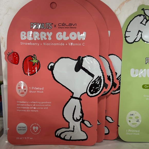 Peanuts X Cèlave Face Mask Set - You get 5! All brand new. Expire in 2028 - Picture 2 of 10